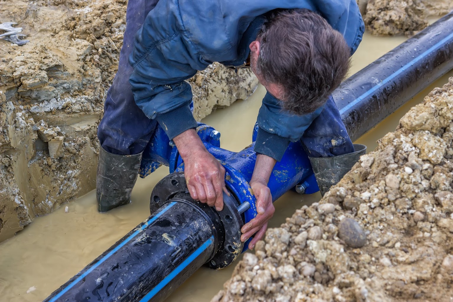 Biggest Water Main Leak Signs You Can’t Afford to Ignore